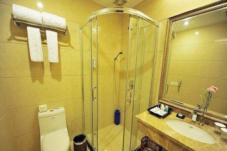 Chonpines Hotel 안순 외부 사진